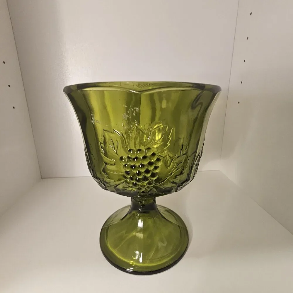 Vintage Indiana Glass Harvest Grape Compote – Avocado Green Pedestal Candy Dish